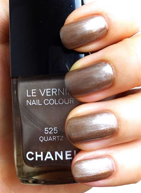 Chanel Le Vernis Nail Colour 525 Quartz 